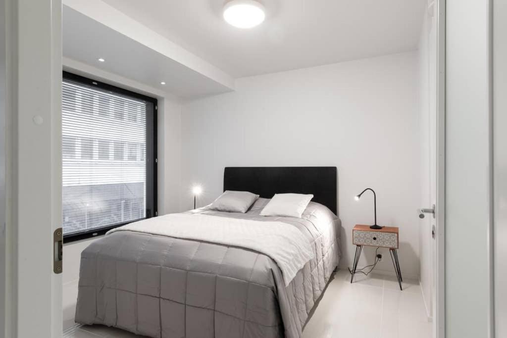Sleek And Spacious 3 Bedroom Apartment In City Centre Гельсінкі Екстер'єр фото